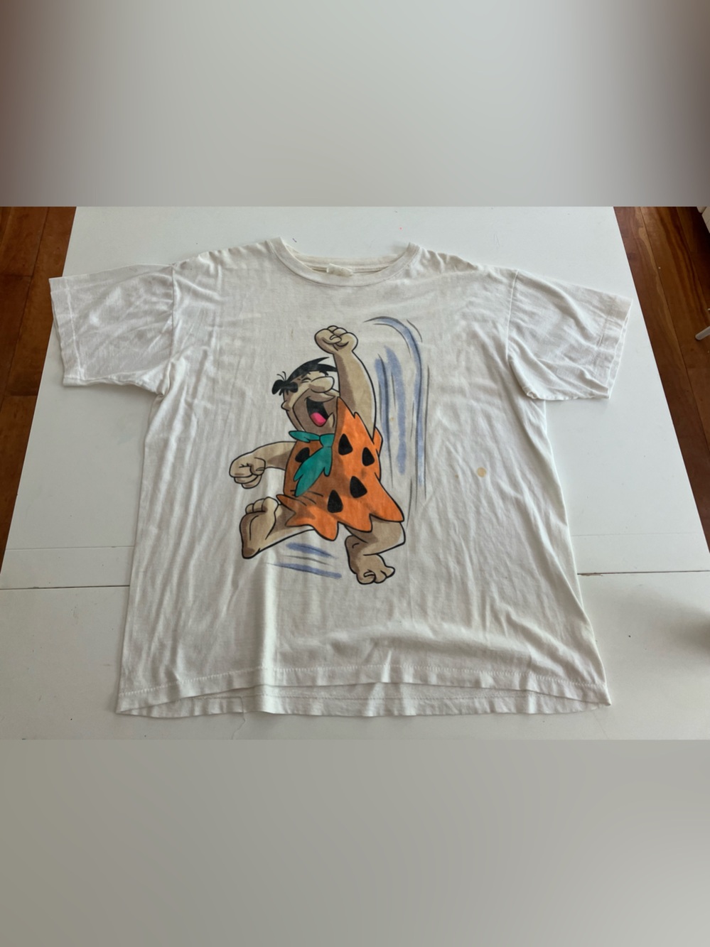 Hanes White T‑Shirt with Fred Flintstone Graphic